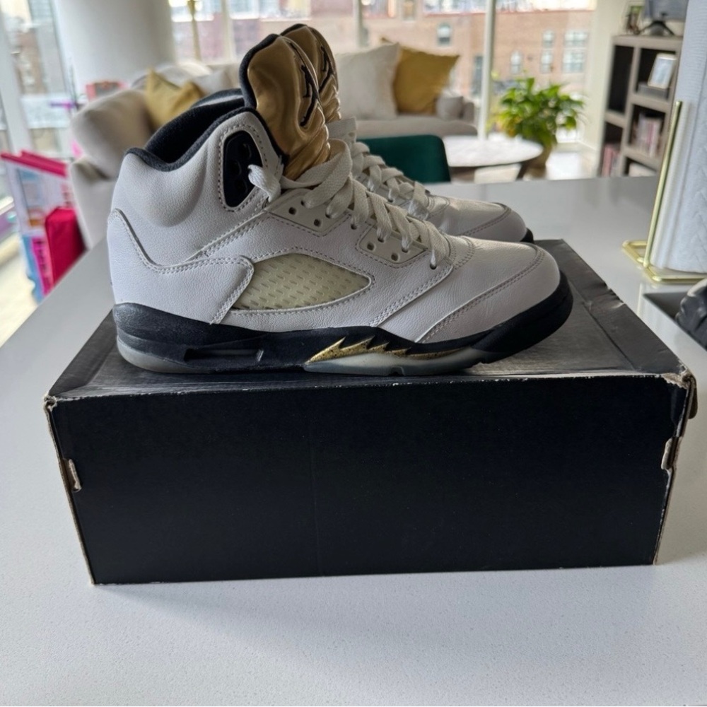 Air Jordan’s 5 retro